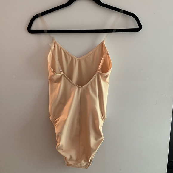 Capezio nude bodysuit with adjustable clear straps - Picture 2 of 7